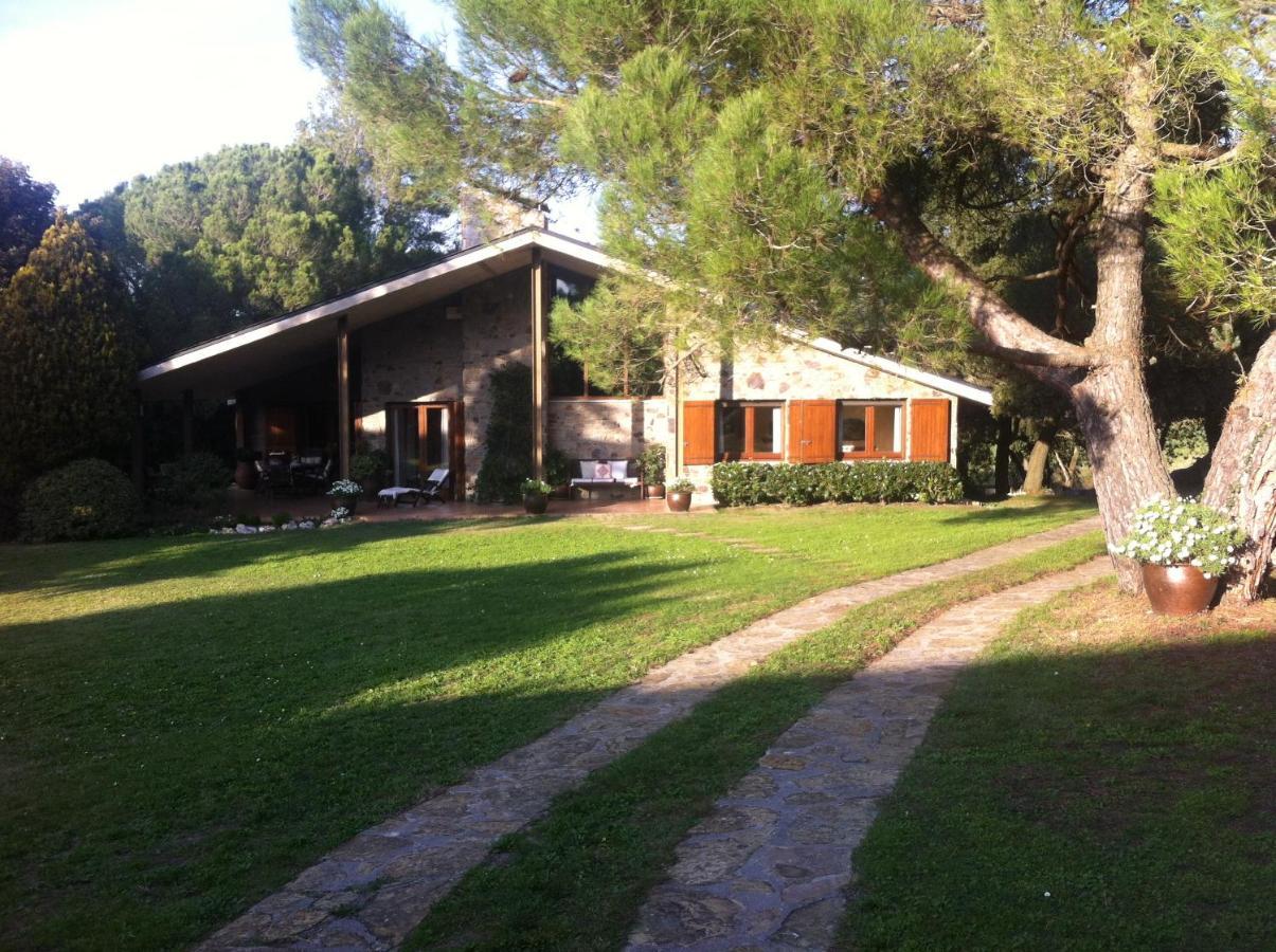 Les Margarides Villa Seva Bagian luar foto