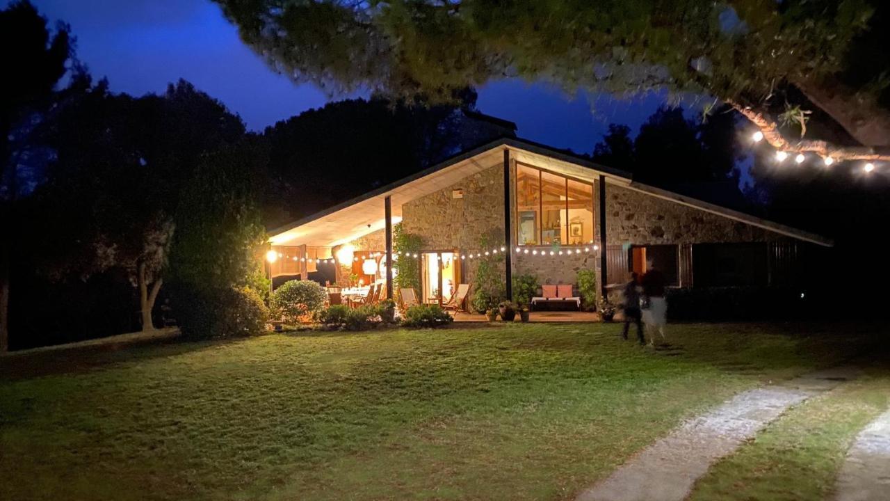 Les Margarides Villa Seva Bagian luar foto