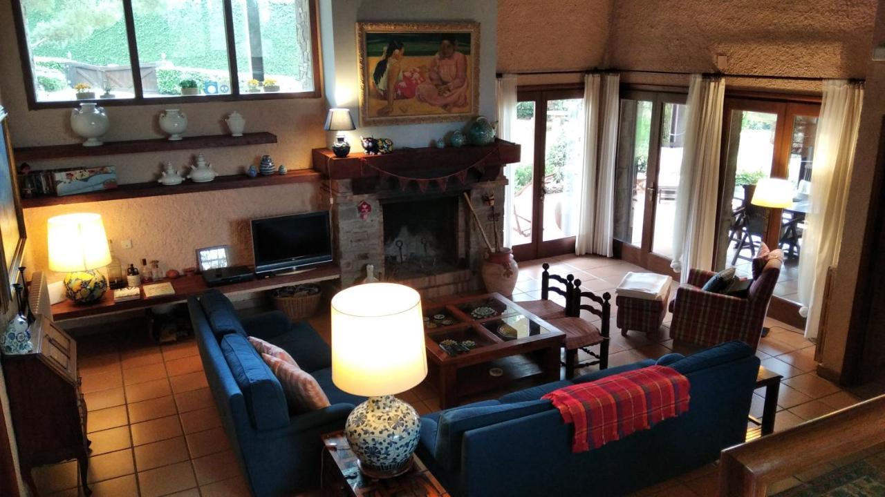 Les Margarides Villa Seva Bagian luar foto